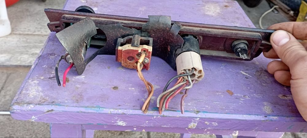 Планка консоли Ваз 2106 в зборе