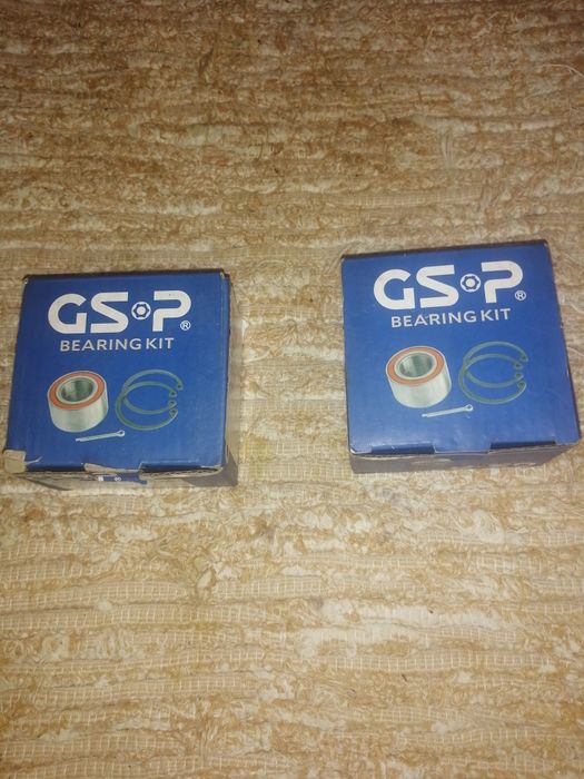 Dois rolamentos Novos para Opel corsa B.