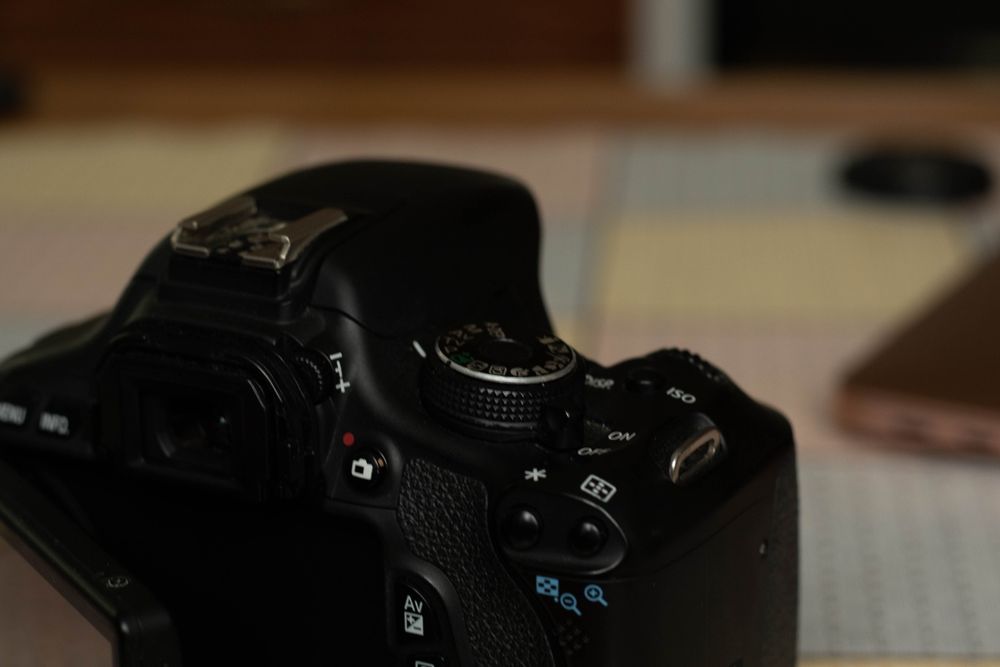 canon eos 600d body