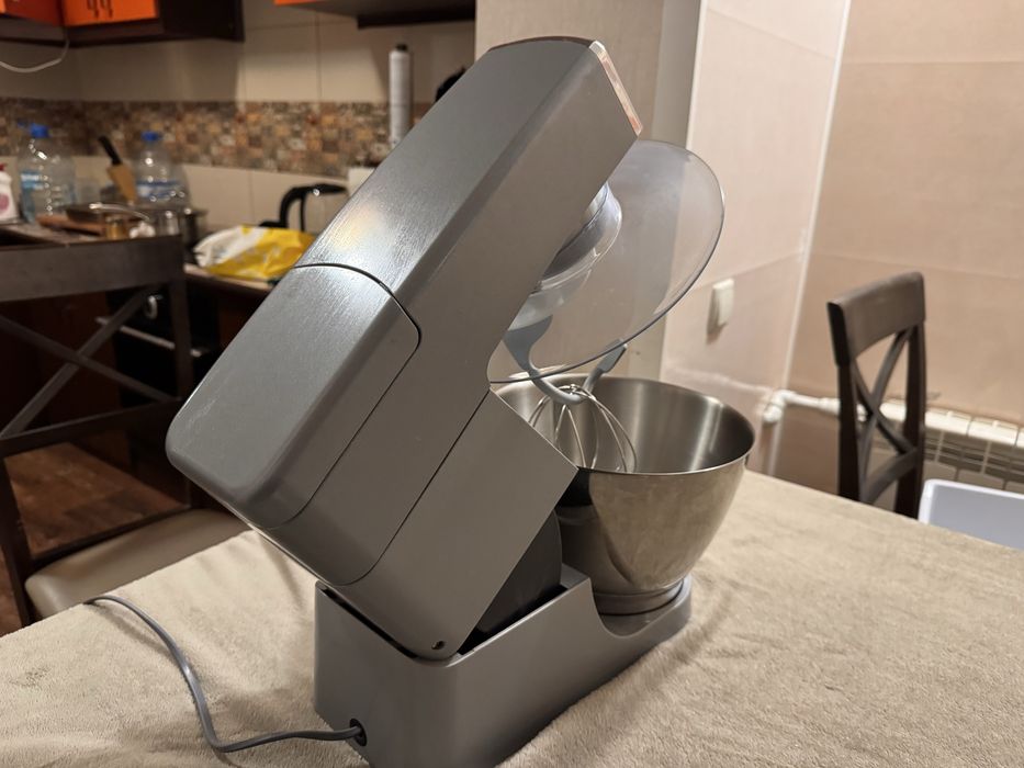 Кухонний комбайн Kenwood Chef Classic