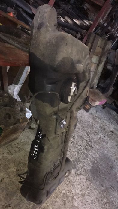 Паливний бак бензобак Nissan juke 1.6i 2010-17 17205-9u01a