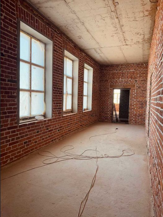 Продаж двокімнатної квартири у зданому будинку, розтермінування