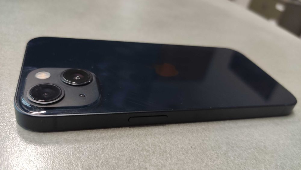 iPhone 13 5G / 128 GB Czarny (model MLPF3ZD/A), bez rys/uszkodzeń!