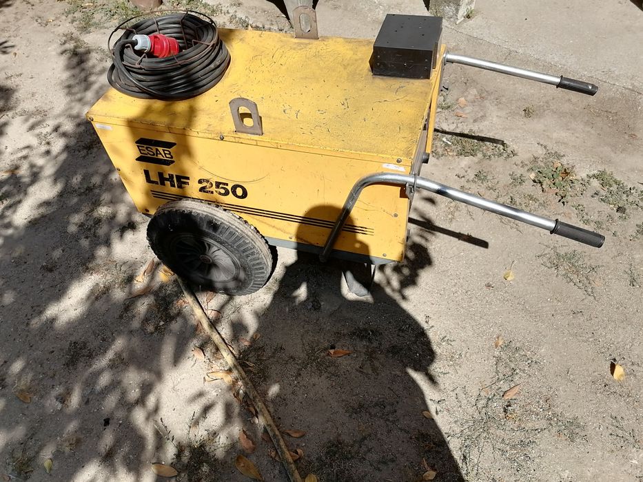 Máquina de soldar esab LHF-250