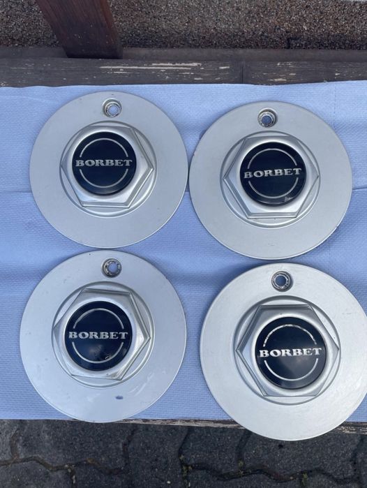 Felgi aluminiowe BORBET A Classic 15” 7Jx15 ET35 4x100 + dekielki