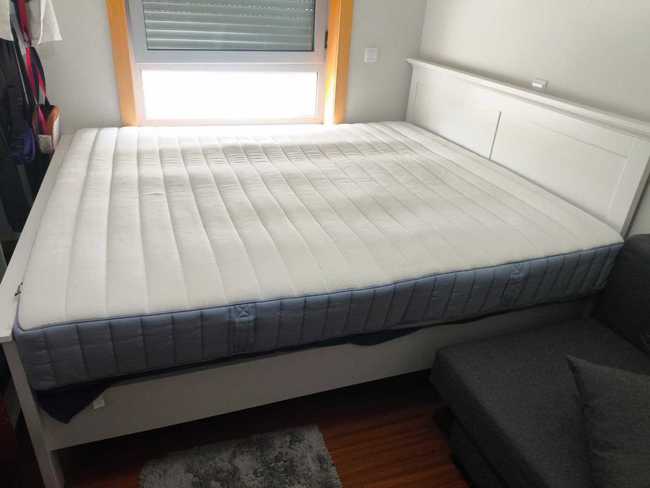 Colchão IKEA VALEVAG 180x200 Como NOVO
