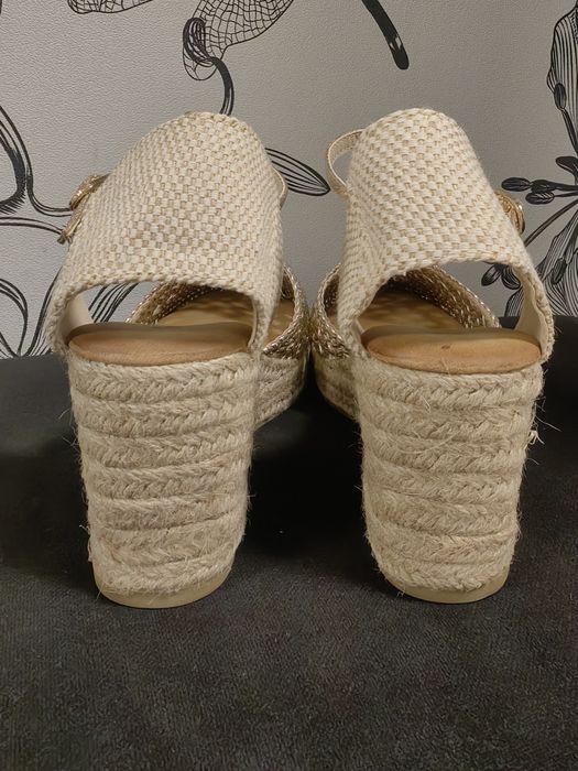 Złote espadryle, rozm. 38