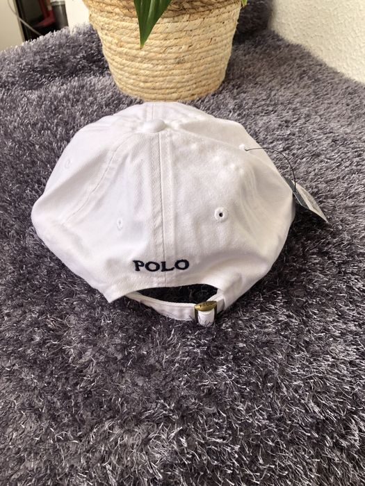 Boné branco novo