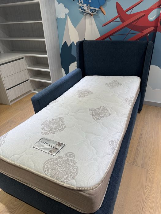 Кровать в дитячу кімнату