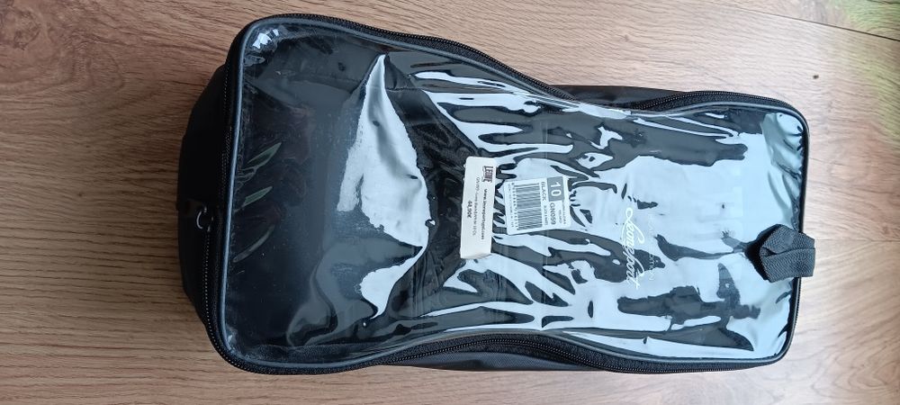 Luvas de boxe, boqueira e duas ligas