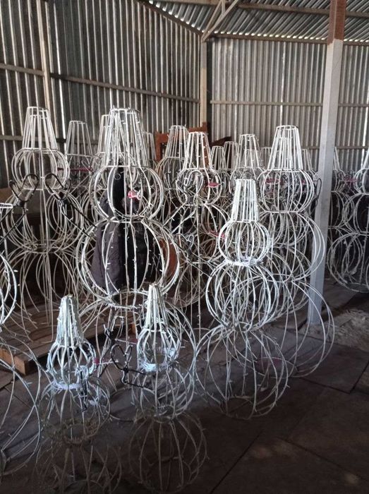 Декоративные снеговики