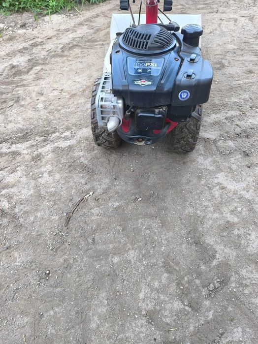 Capinadeira P70 EVO, Briggs & Stratton 850