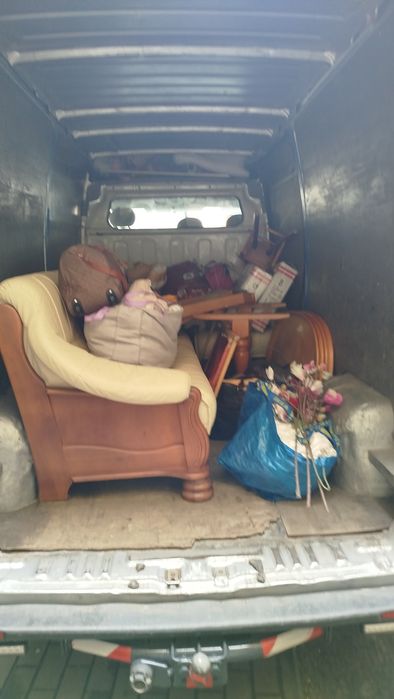 Przeprowadzki Transport ciąganie przyczep