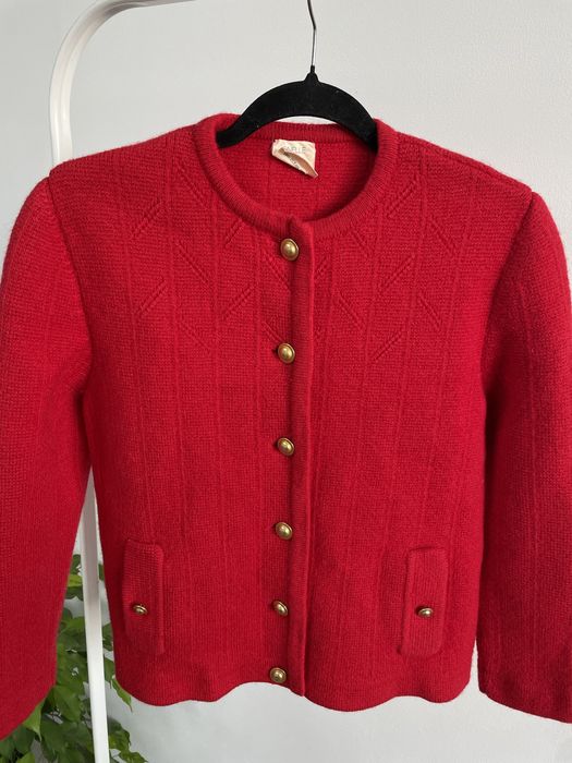 Вінтажний вовняний светр з ґудзиками від jonelle