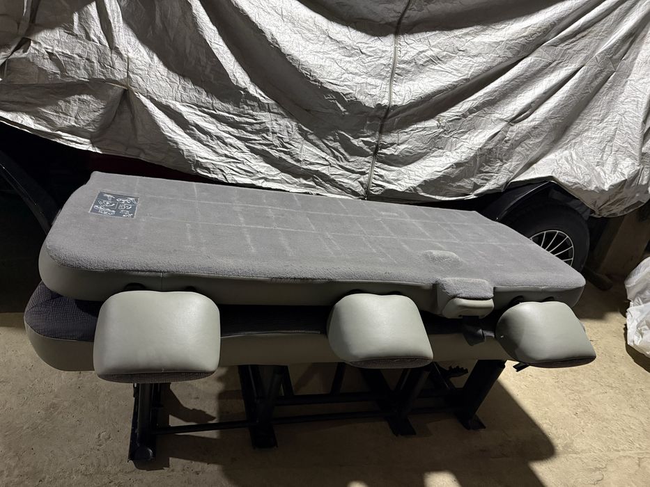 Сідушка оригінал Renault Trafik Opel Vivato Nisan Primastar