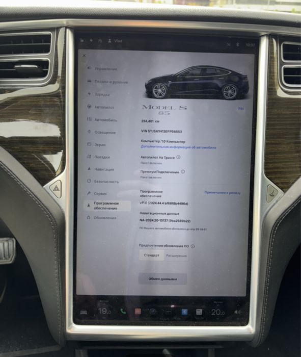 Tesla model S 85 кВт