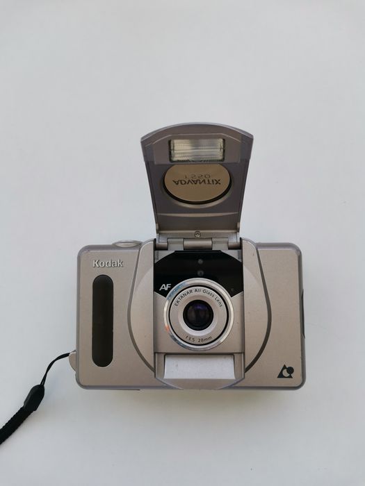 Máquina Fotográfica Kodak sem cartão de memória