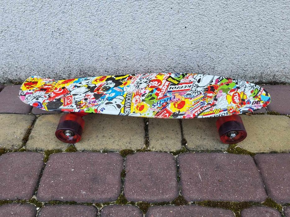 Kolorowa deskorolka dziecięca