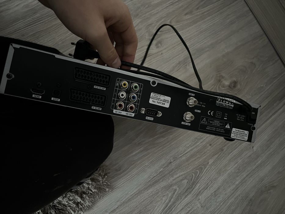 Tuner dvb-s FERGUSON HF-8800 HD