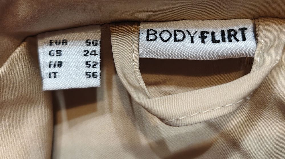 Nowy trencz płaszcz Bonprix r.50