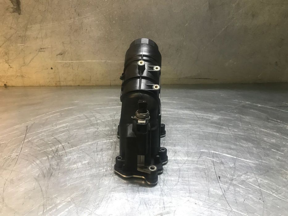 CORPO DO FILTRO DE OLEO BMW 120D 2.0D E87 E60 E90 N47 7807799