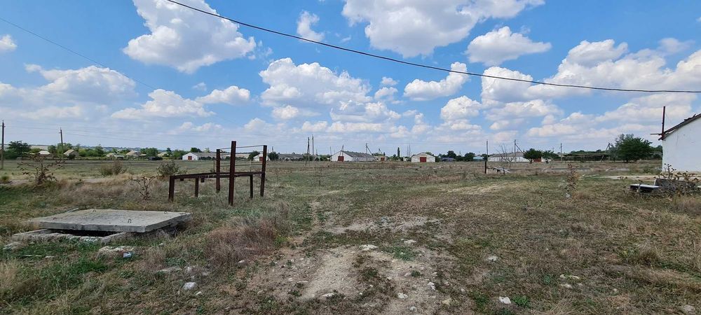 Продаж тваринницького комплексу. 5000 кв.м. 11 га.