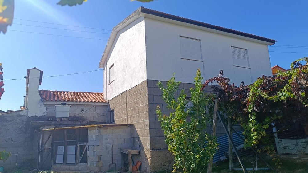 Moradia v4 em Baião