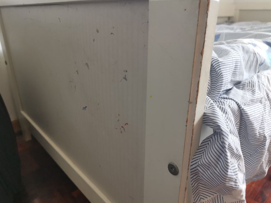 Vendo cama mais colchão 80€