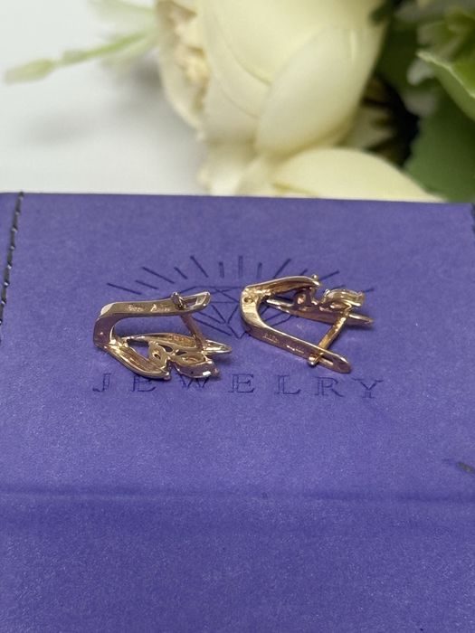 Золотые   сережки