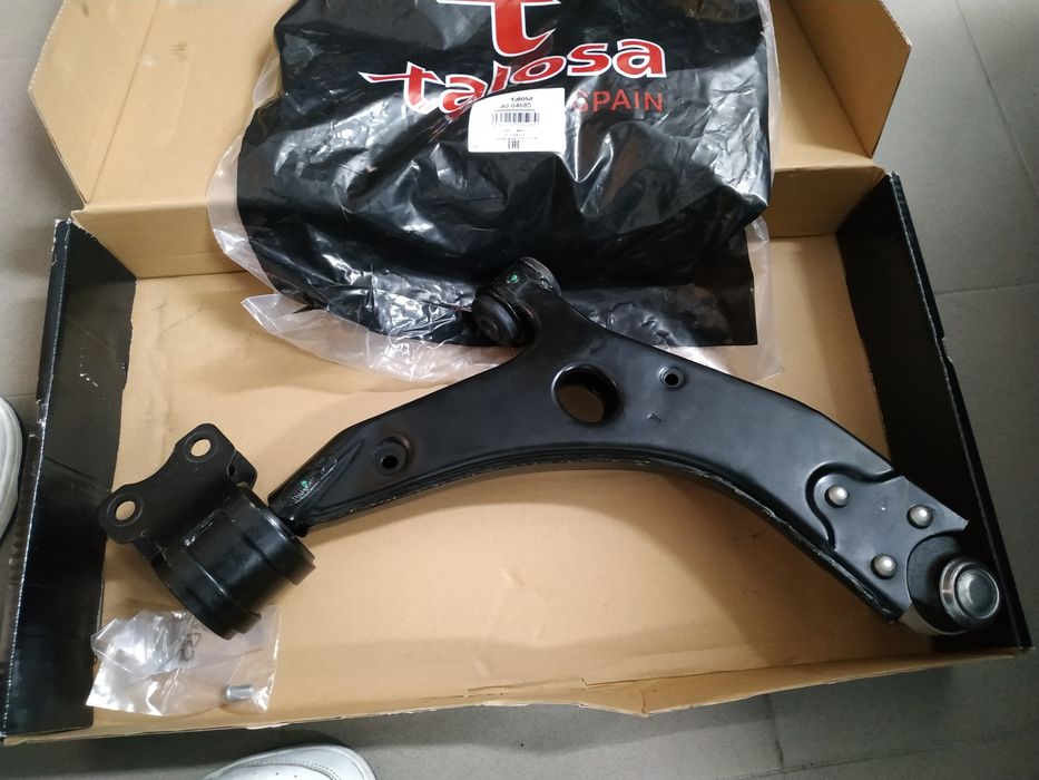 Braço suspensão FORD/VOLVO