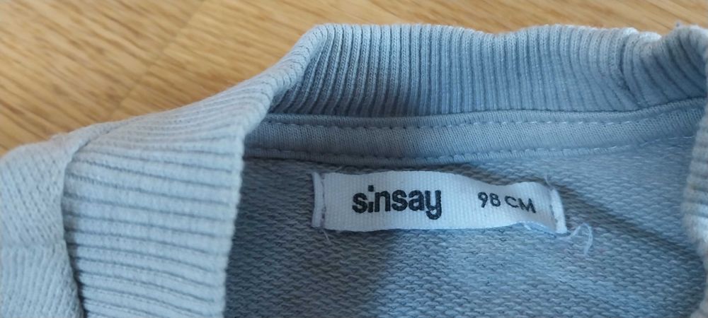 2 bluzy Sinsay rozm. 98, stan bdb, bluza serca, kurtka, czapki