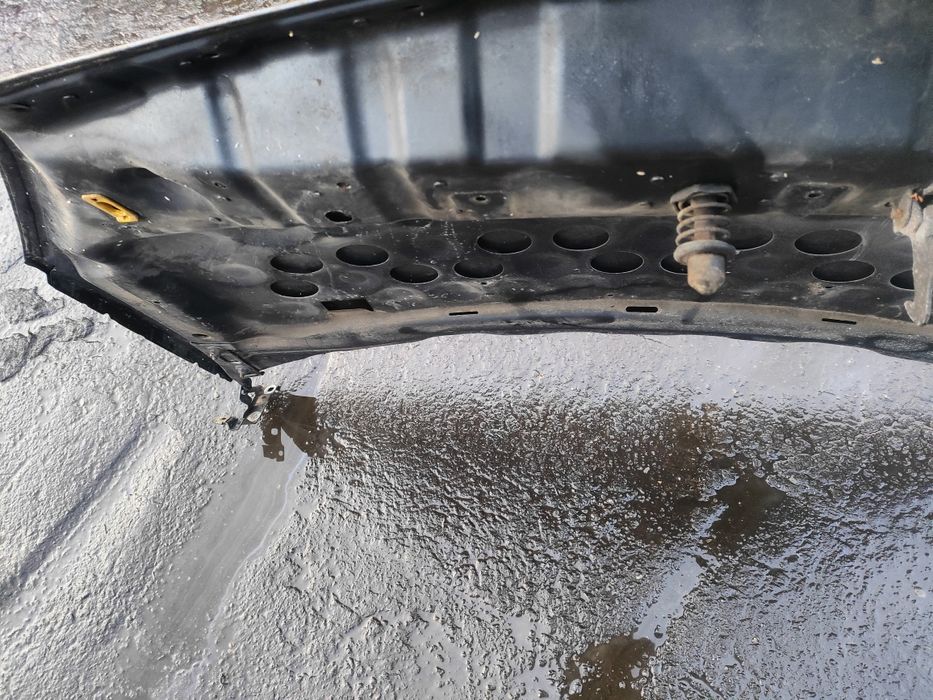 Opel Zafira B maska przód Z168