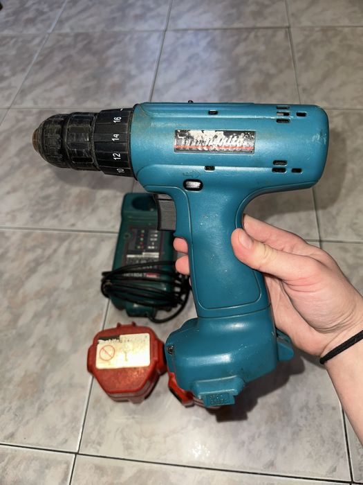Акумуляторний дриль-шуруповерт Makita 6227D