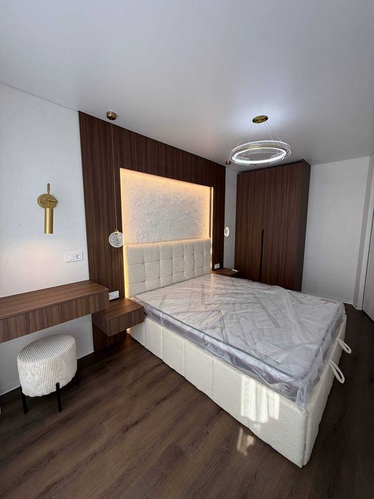Дизайнерська 2к квартира в ЖК Family Plaza