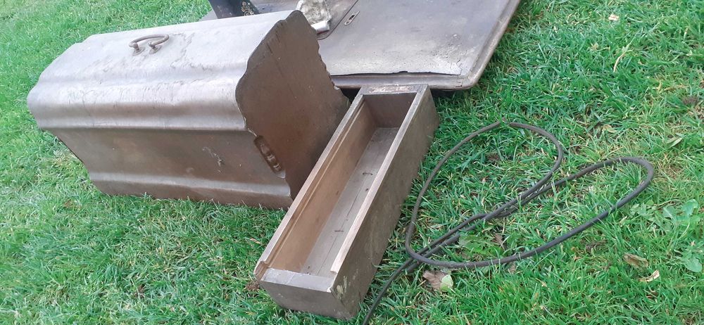 Góricke,maszyna do szycia, pokrywa, retro, PRL, vinted,rekwizyt.