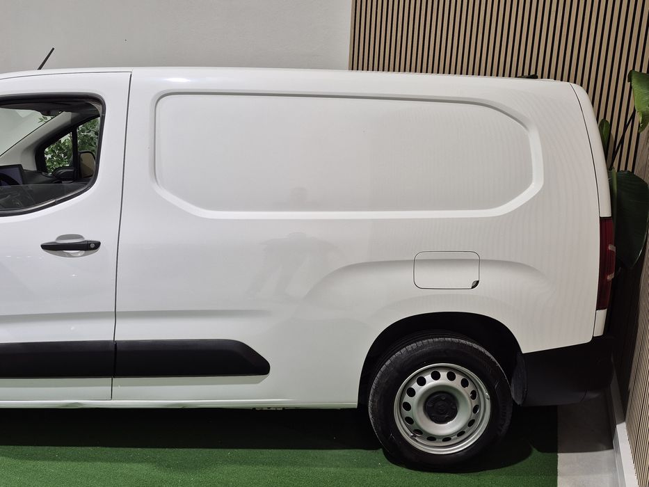 Opel Combo LONGA - 2022 | GARANTIA | 3 LUG. - 130.000KM