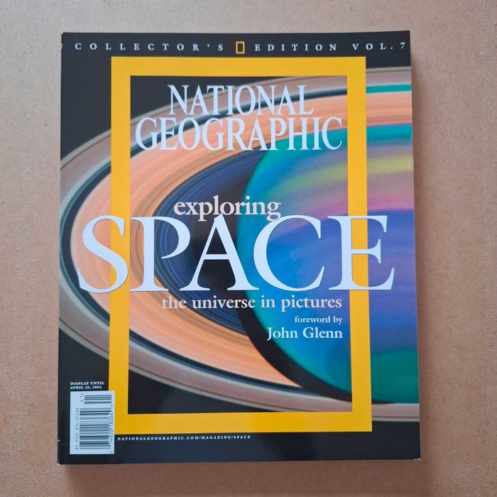 National Geographic collector's edition vol.7: Space - exploring the universe in pictures.
