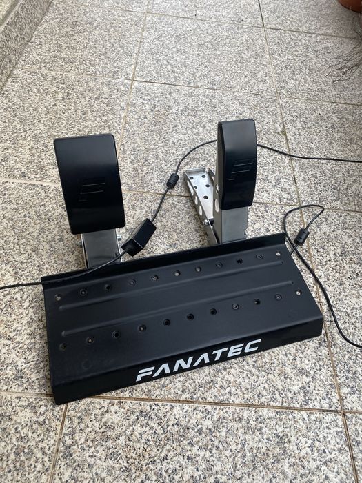 Pedais gaming Fanatec
