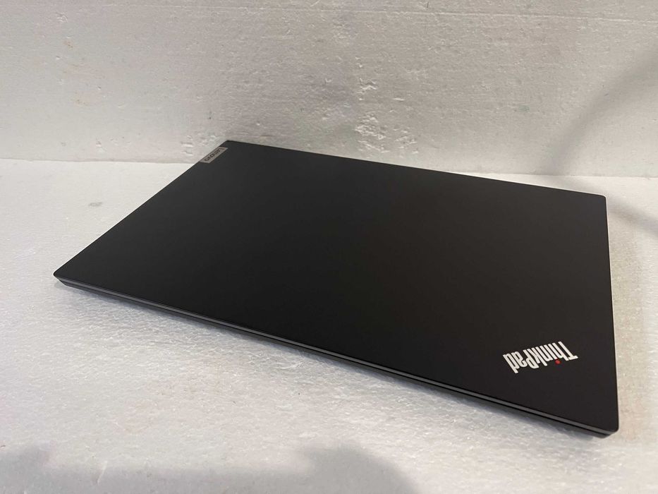 Игровой СВЕЖАК Lenovo ThinkPad E15 + (Core i5 11" го покол) + 16 RAM!!