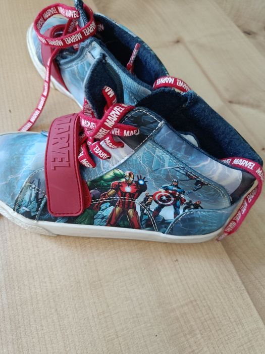Buty Marvel Superbohaterowie rozm 30/31