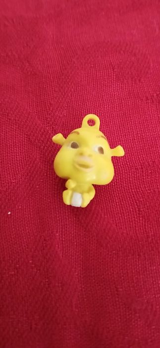Miniatura/pingente  filha do Shrek
