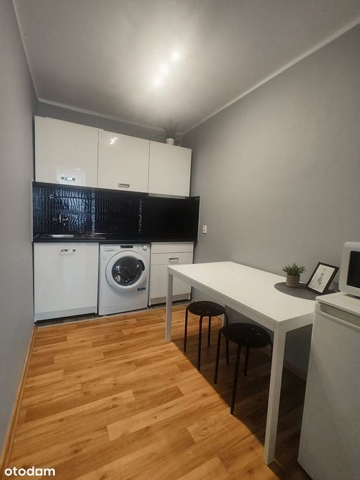 2 pokoje | oddzielna kuchnia | Centrum | Legnicka | od właściciela
