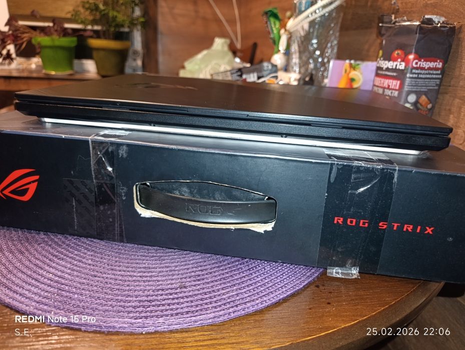 Продам asus rog strix