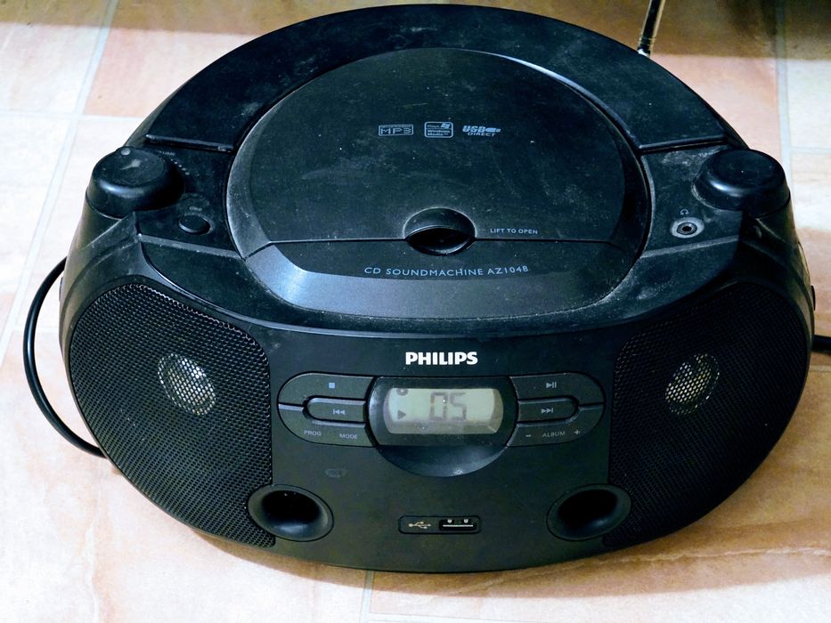 PHILIPS Soundmachine AZ1048/12 CD: 900 грн. - Магнитолы и