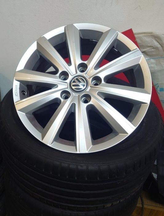 Multivan   235 55 17