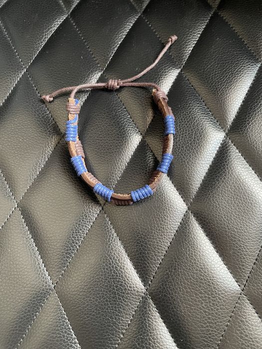 Pulseiras novas