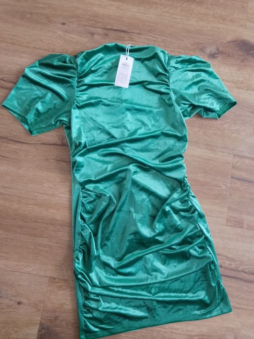 Only elegancka sukienka r. L