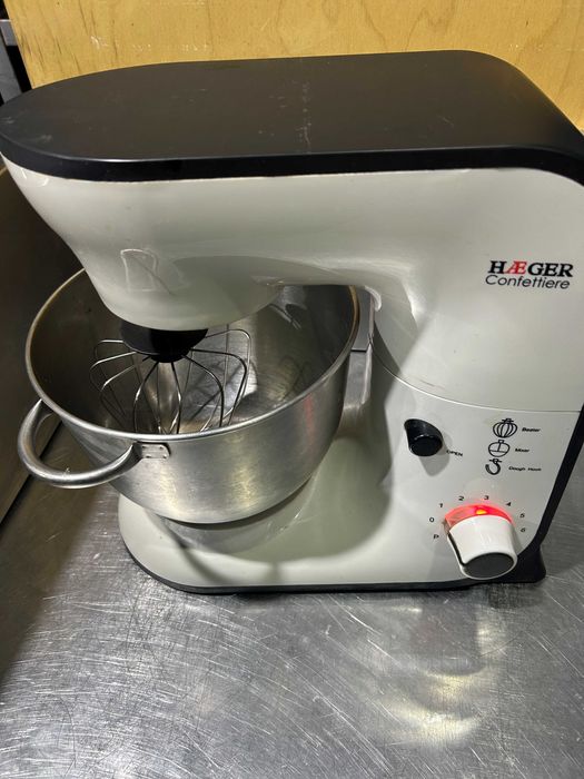 Batedeira robot de cozinha