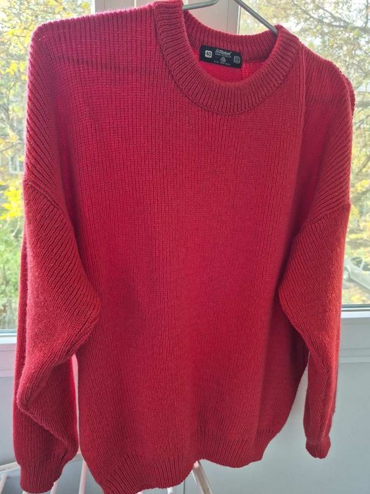 Шерстяний светр ррзмір L