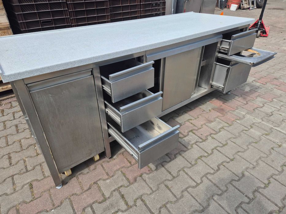 Stół  gastronomiczny